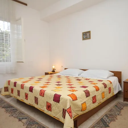 8277b Apartment
